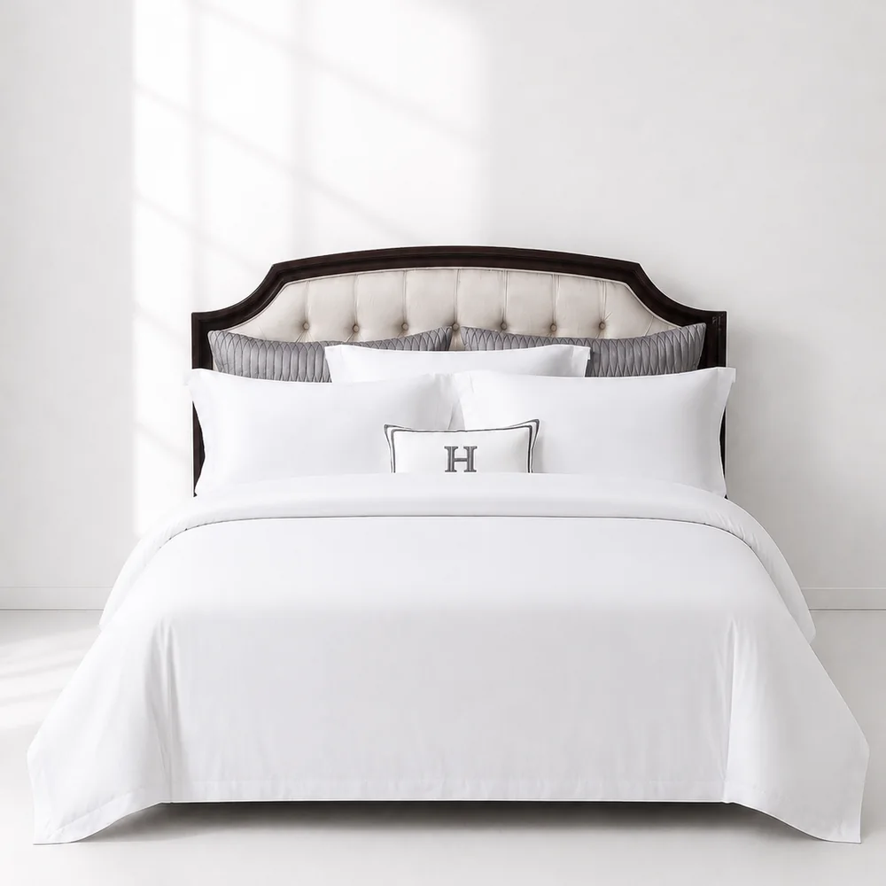 Marriott Bedding Set — Standard Marriott Collection