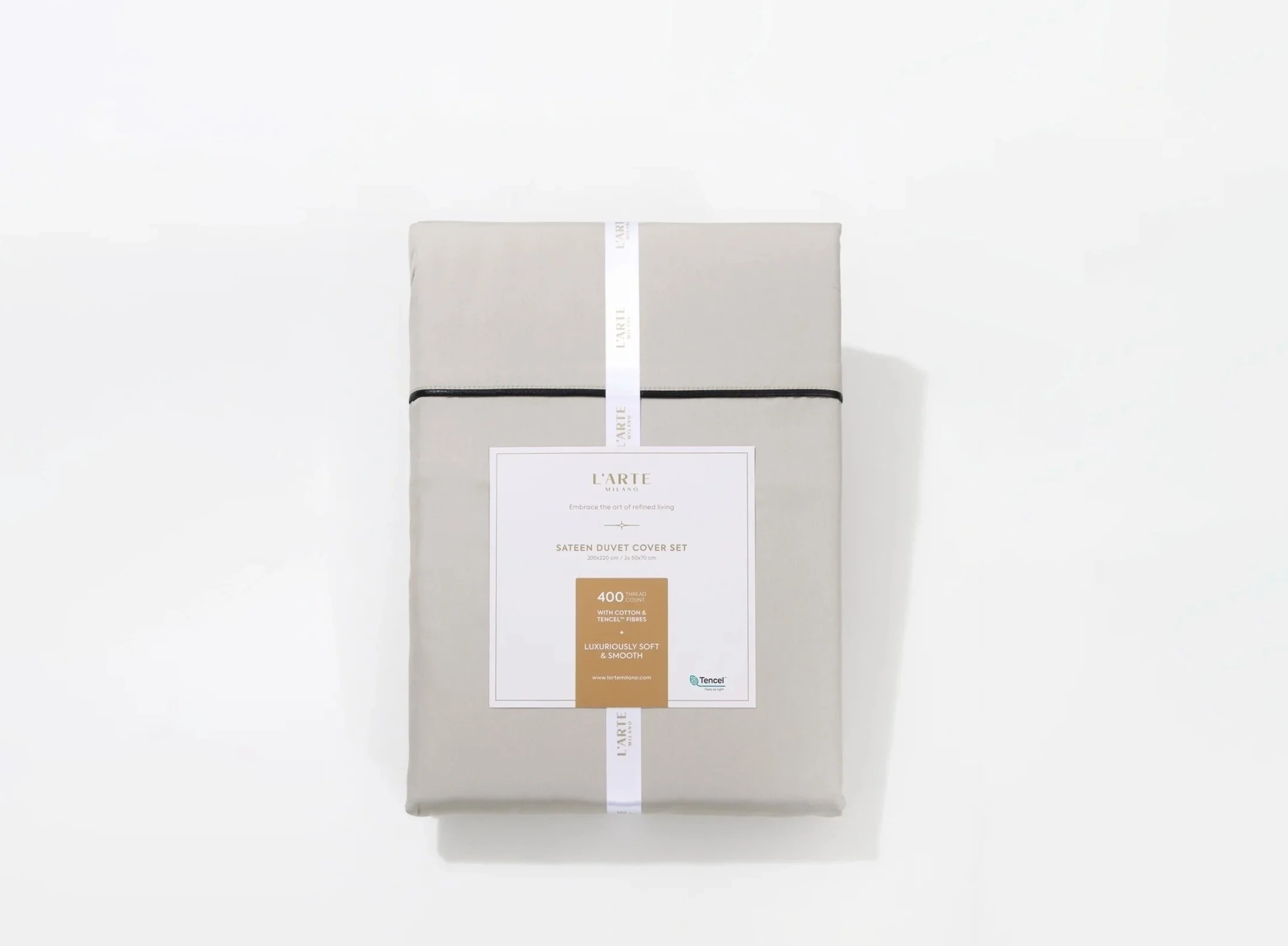Private-label bedding packaging and branded home textile presentation